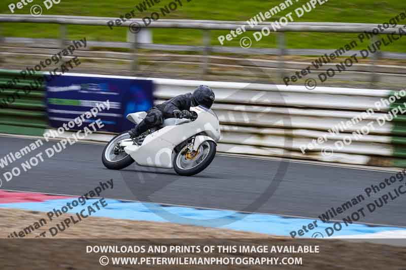 enduro digital images;event digital images;eventdigitalimages;mallory park;mallory park photographs;mallory park trackday;mallory park trackday photographs;no limits trackdays;peter wileman photography;racing digital images;trackday digital images;trackday photos